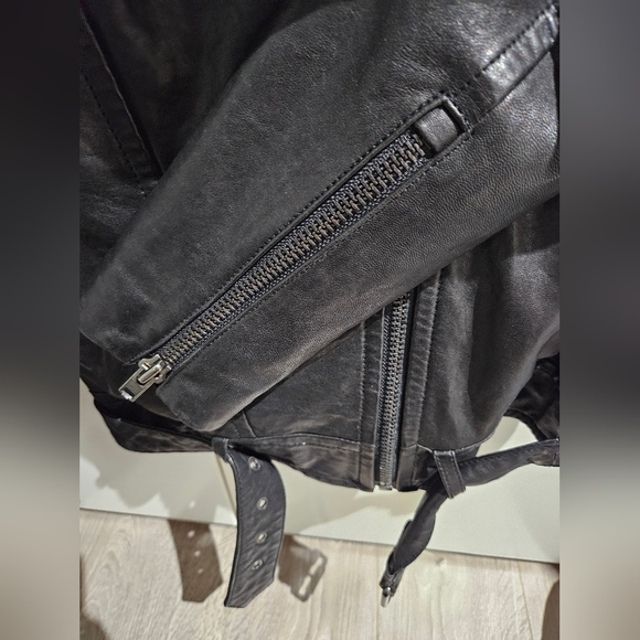Mackage for Aritzia Kenya Leather Jacket - Picture 6 of 9